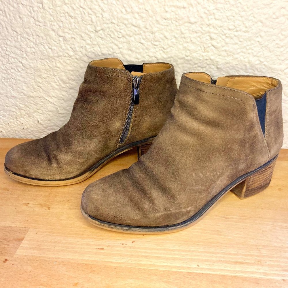 Franco Sarto Womens sz 7 Melville Ankle Zip Booties Brown Suede